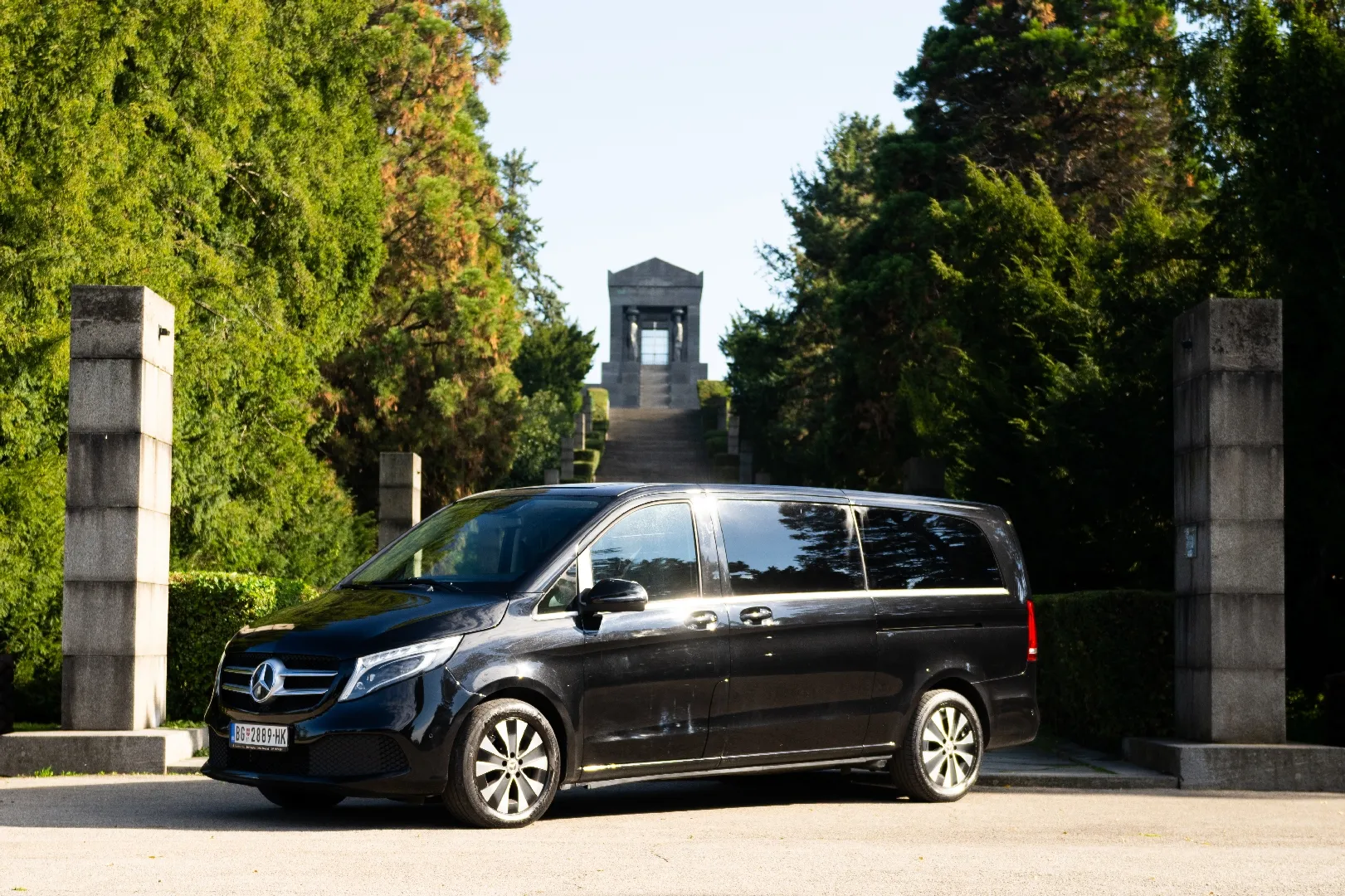 Mercedes-Benz V-Class