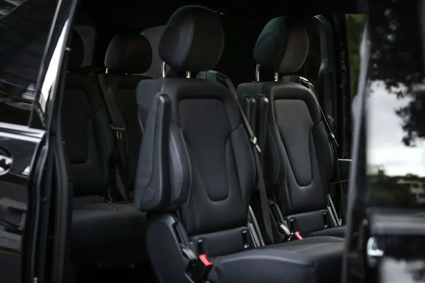 Putnički prostor Mercedes V klase sa pojedinačnim sedištima
